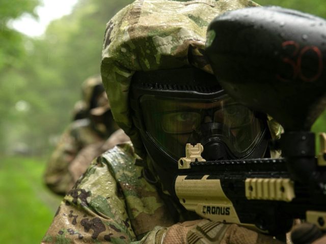 À quel âge peut-on faire du paintball ?